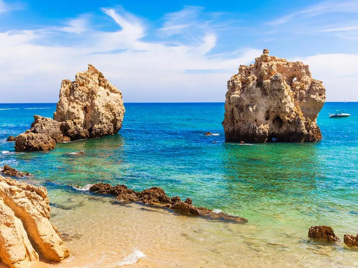 Luxury Penthouse Wstunning Sea Views, Walk To Gale Beach Albufeira 0*,  Portugal