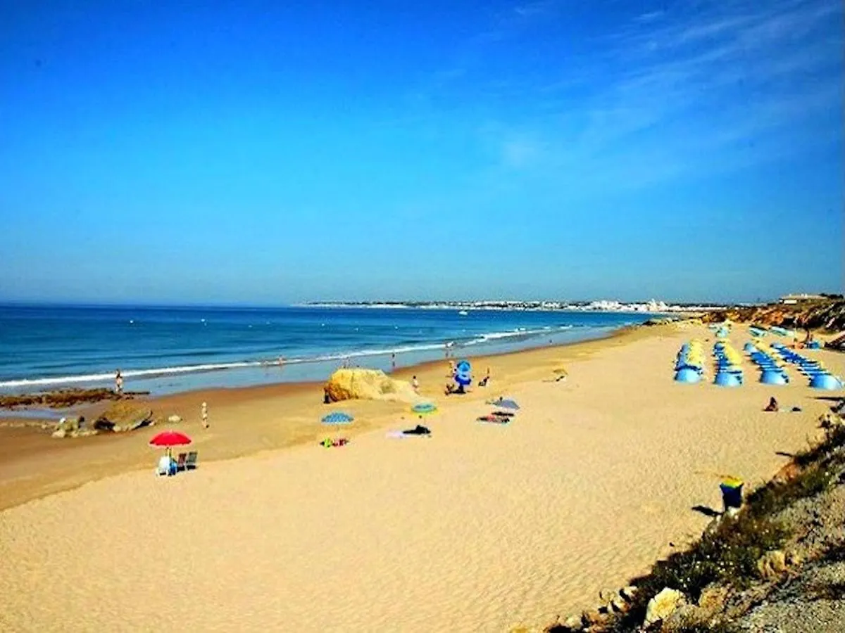 Luxury Penthouse Wstunning Sea Views, Walk To Gale Beach Albufeira
